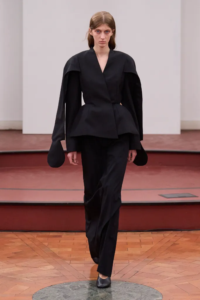 Institution By Galib Gassanoff 26SS001